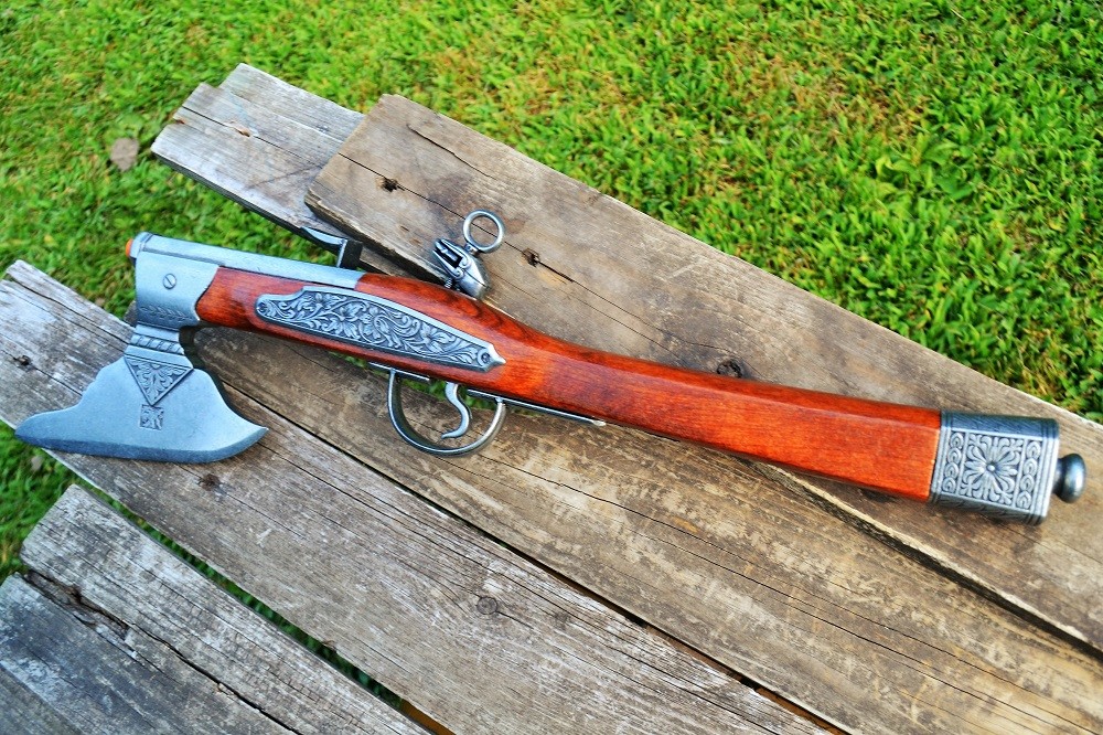 German 17th Century Flintlock Pistol Axe Combination - Pirate - Denix Replica