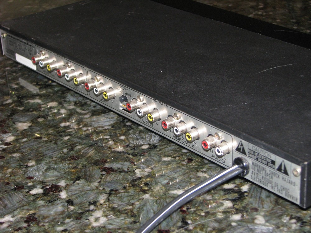 MARANTZ AV-251 Audio Video Controller 