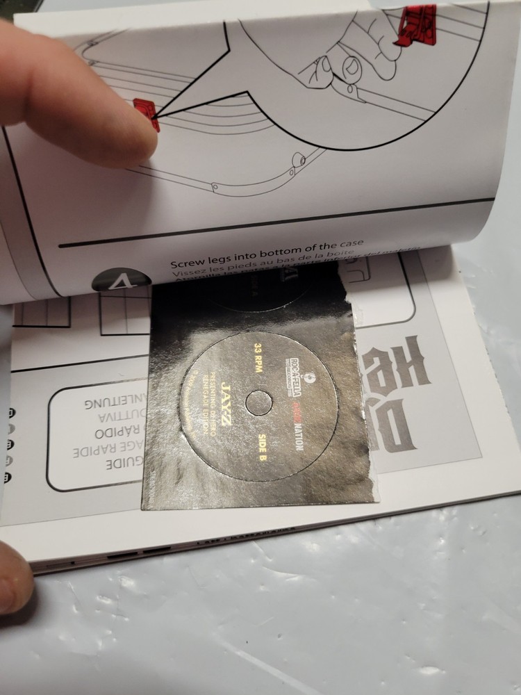 DJ Hero Instruction Bundle