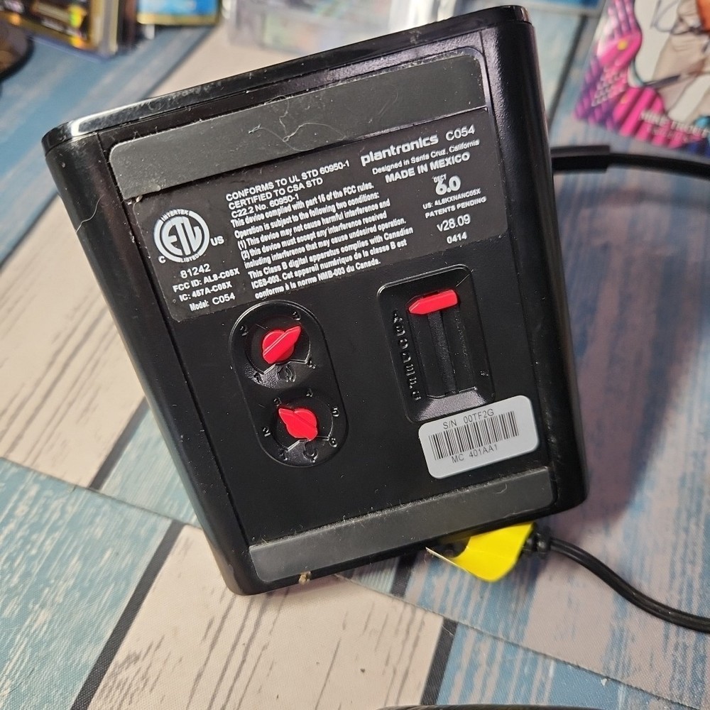 Plantronics C054 Wireless Headset System w/ Base, AC Adapter, Headset & Headband