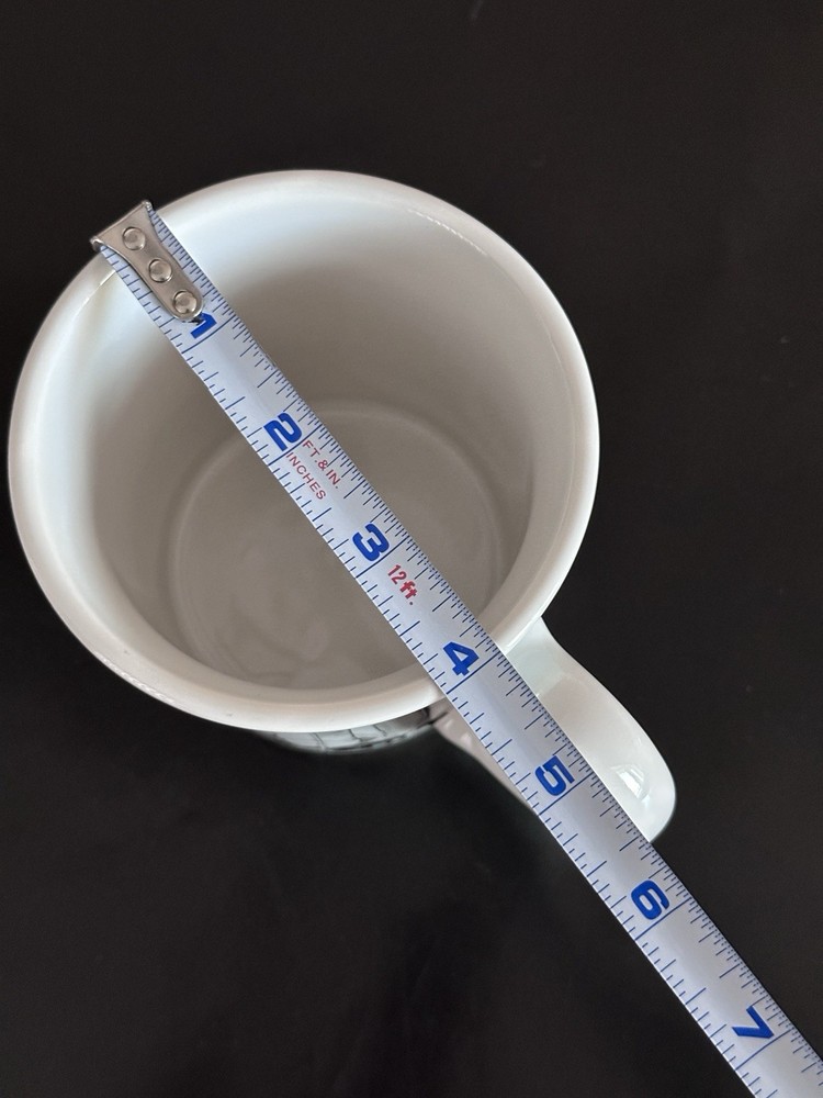 PENDLETON Legendary Ceramic Mug "In Their Element" Feathers 18 oz