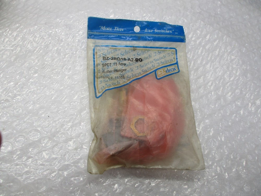 SELECTA BZ-2RQ18-A2-B0 LIMIT SWITCH NSMP