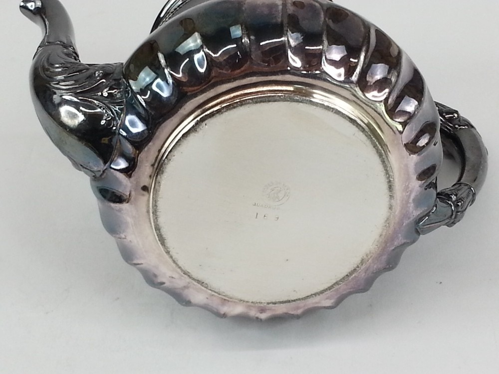 Vintage Teapot Forbes Silver Co Quadruple 169 Silverplate Needs Polishing