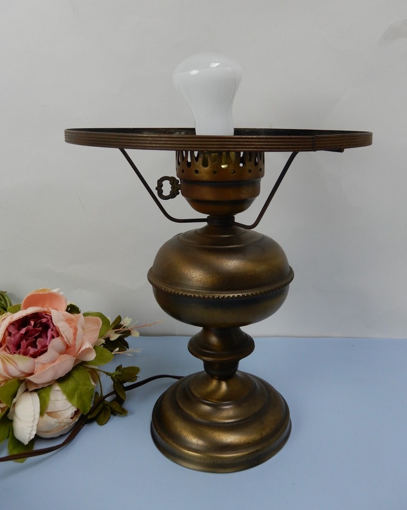Antique Metal  Table Lamp W/Brass Ring  As Is