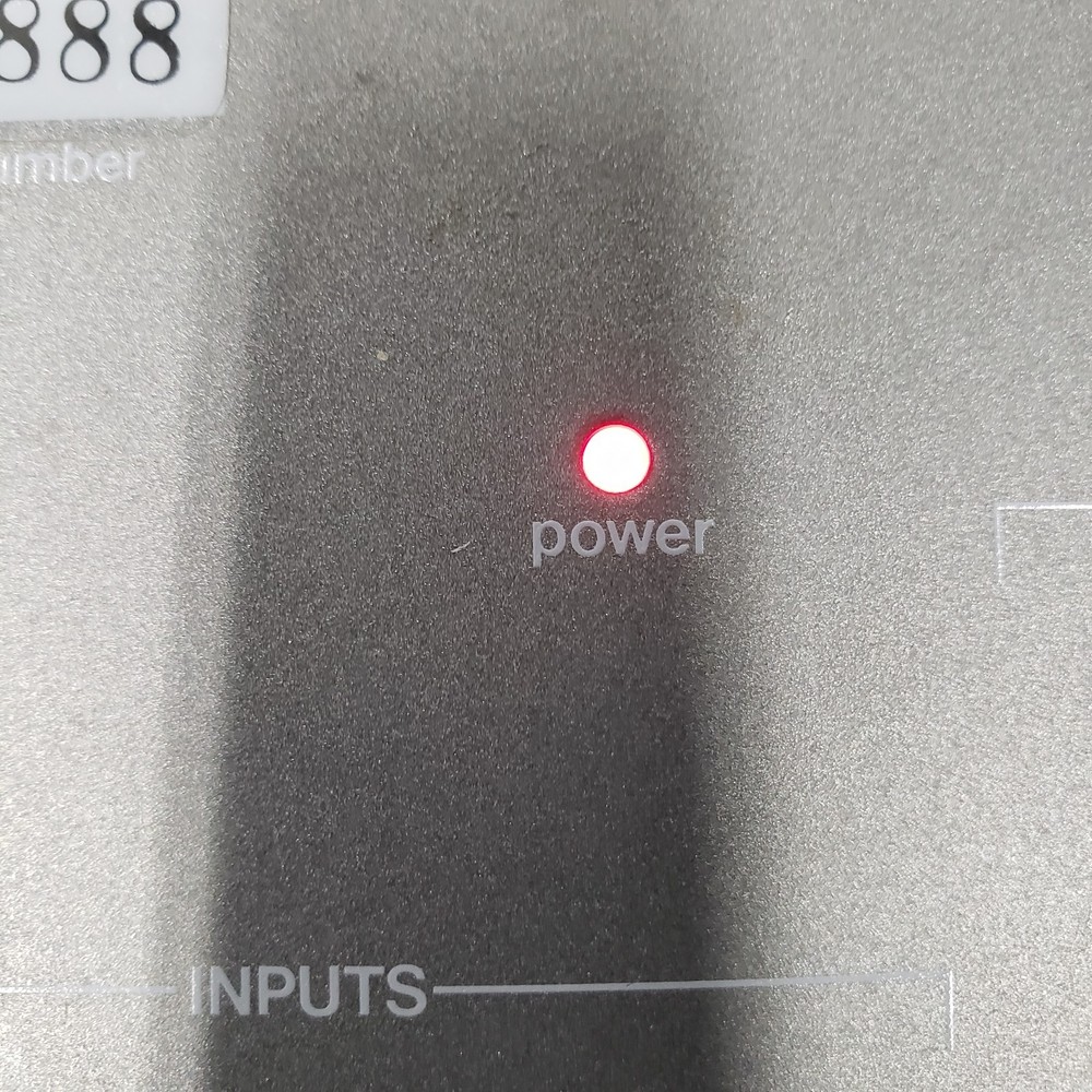 *SEE VIDEO* -Powers Up- AudioControl 4XS Programmable Electronic Crossover