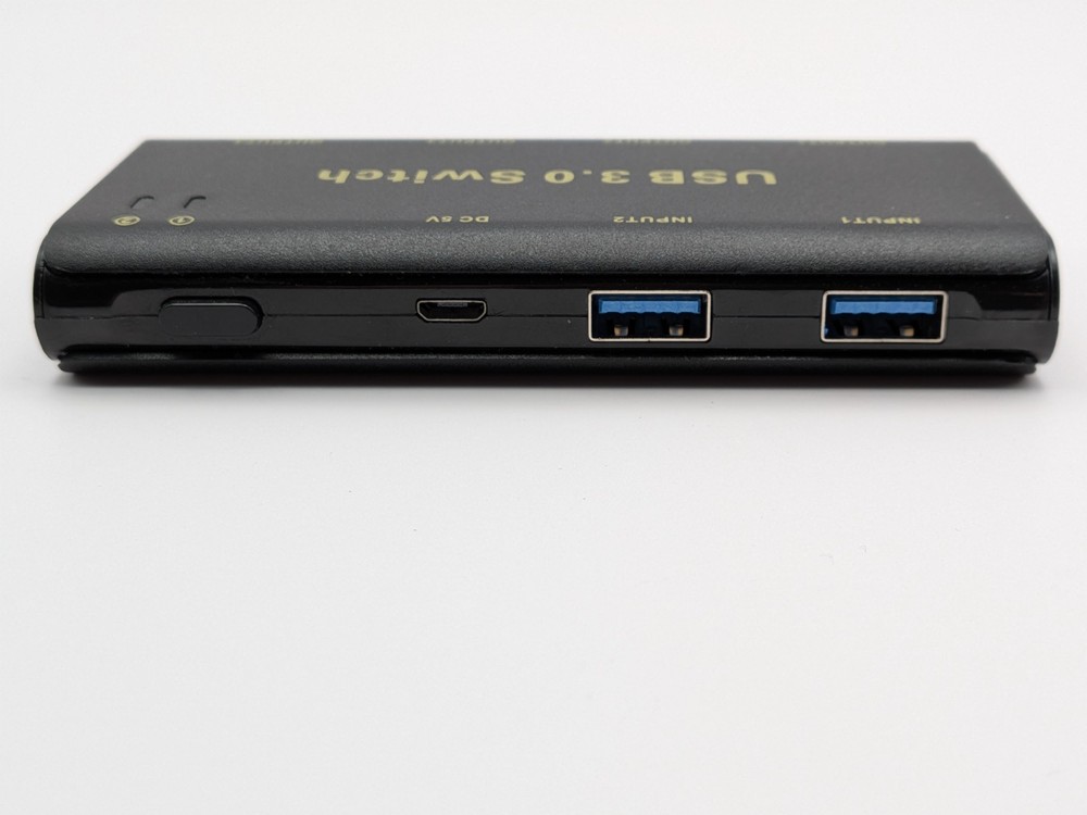 USB 3.0 Switch Selector 4 Port 5Gbps Black KVM