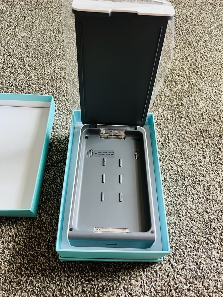 Multi-Function UV Sterilizer Aromatherapy Diffuser White Micro-USB for Phones