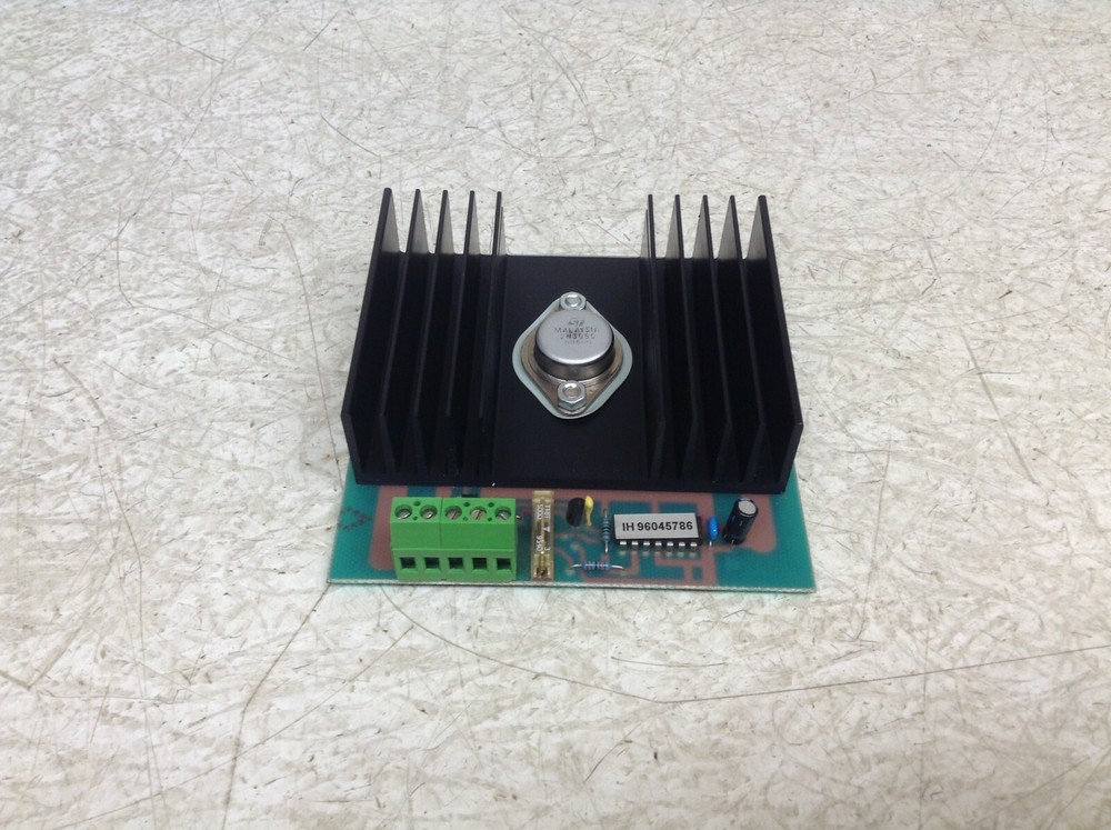Verstarker FMB VS1 Interface Unit IH 96045786 (OK)