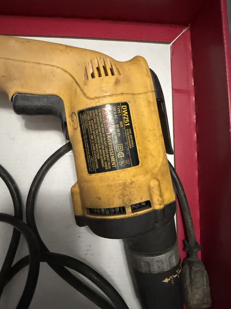 DeWalt DW251 VSR Drywall Screwdriver Type 1 Corded Variable Speed Reversible