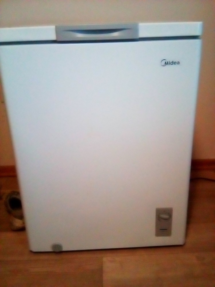 Midea Deep Freezer 5ct Feet All White