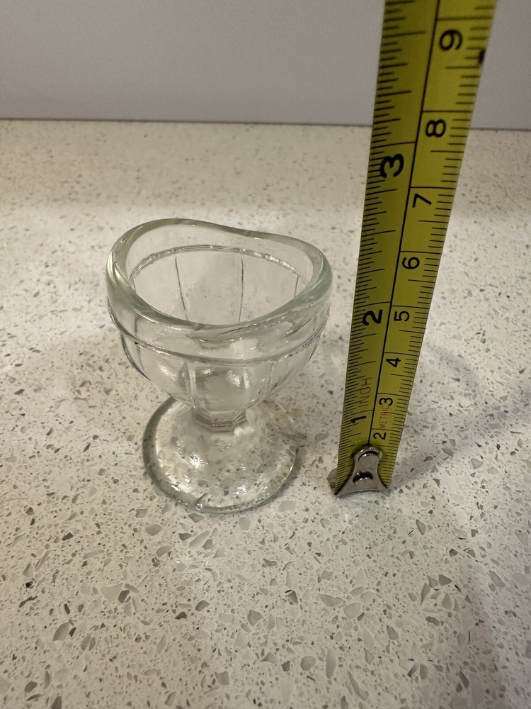 Vintage Clear Glass Eyewash Cup
