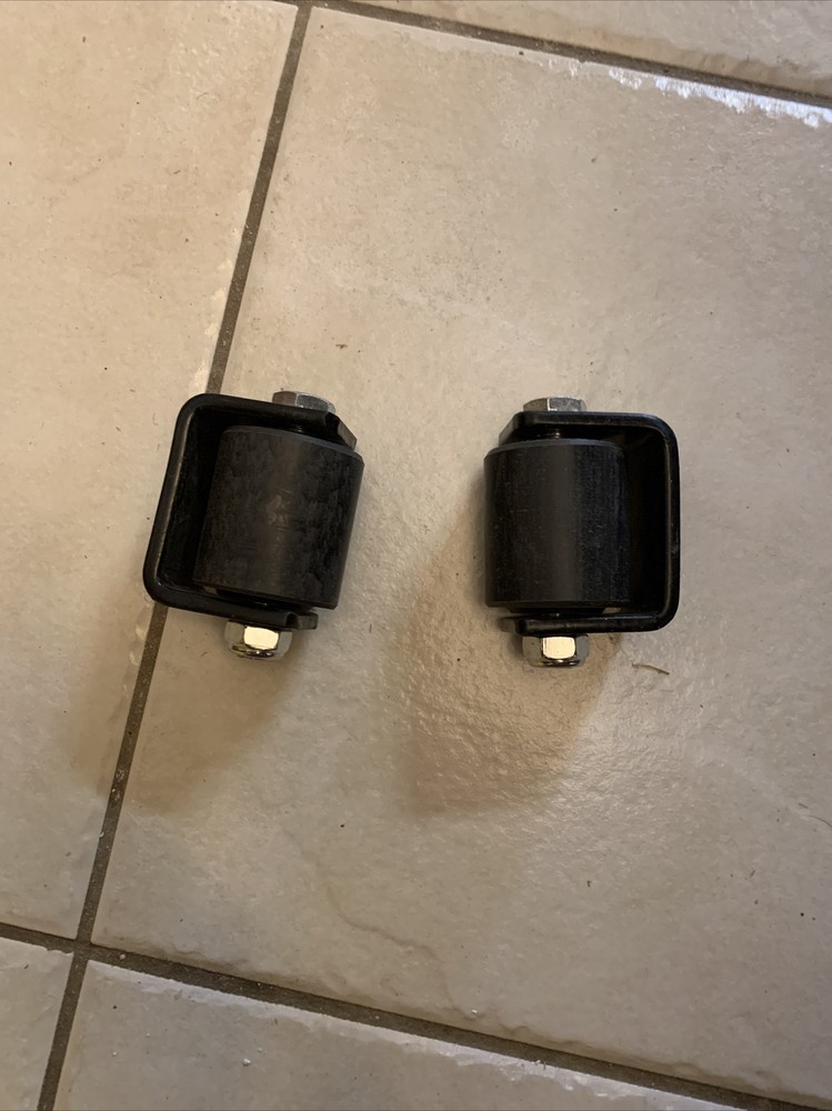 ALEKO Side Roller For Sliding Rolling Gate Black Guide With Bracket 2-inch