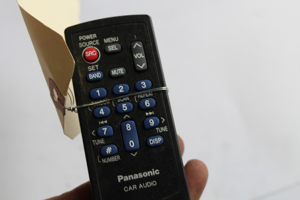 PANASONIC CAR AUDIO REMOTE CONTROL M1425