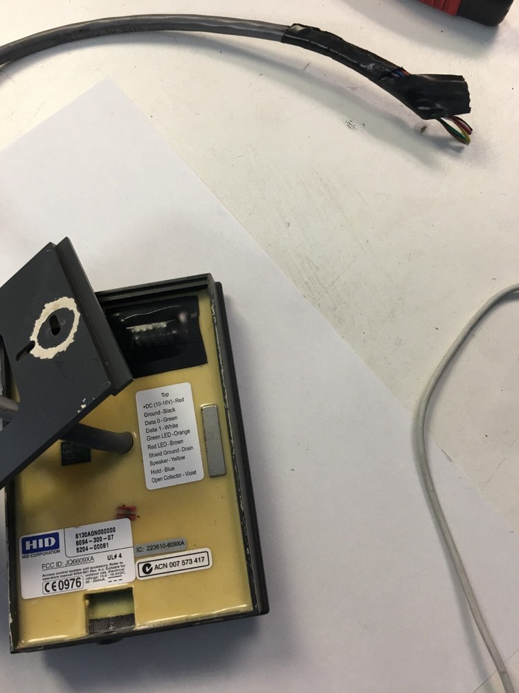 HID 6130AGN000000 keypad used
