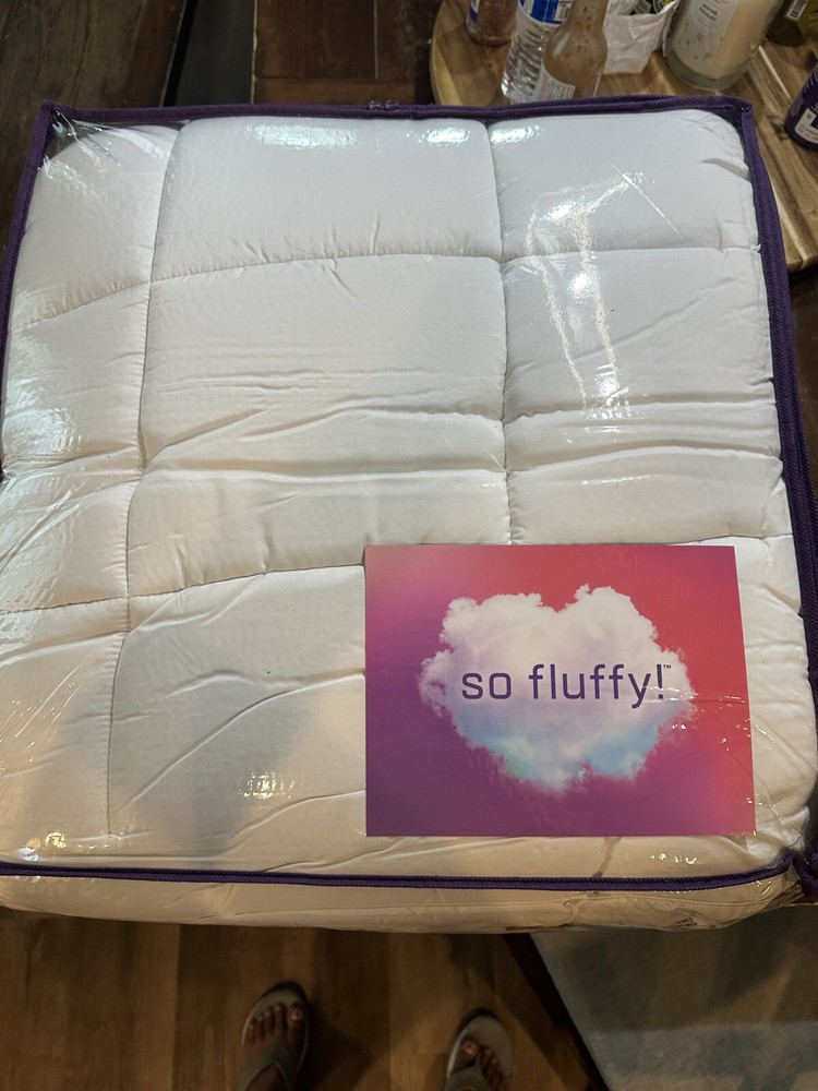 SO FLUFFY! Down Alternative Comforter-Queen
