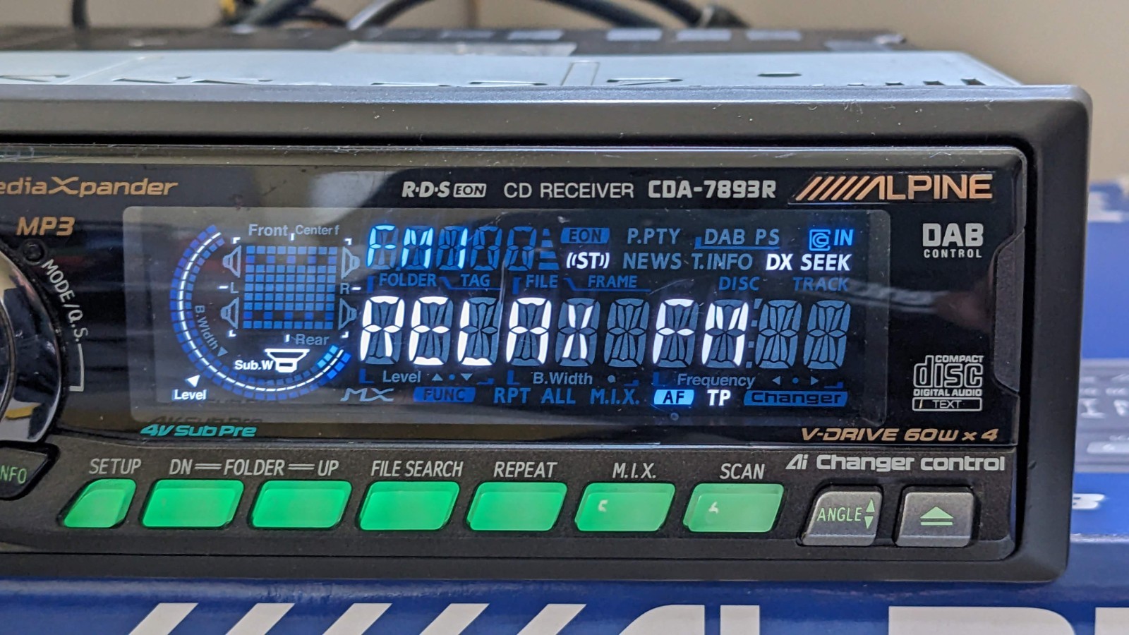 ALPINE CDA-7893R Car CD MP3 Receiver MediaXpander 4 X 60 WATT + BLUETOOTH