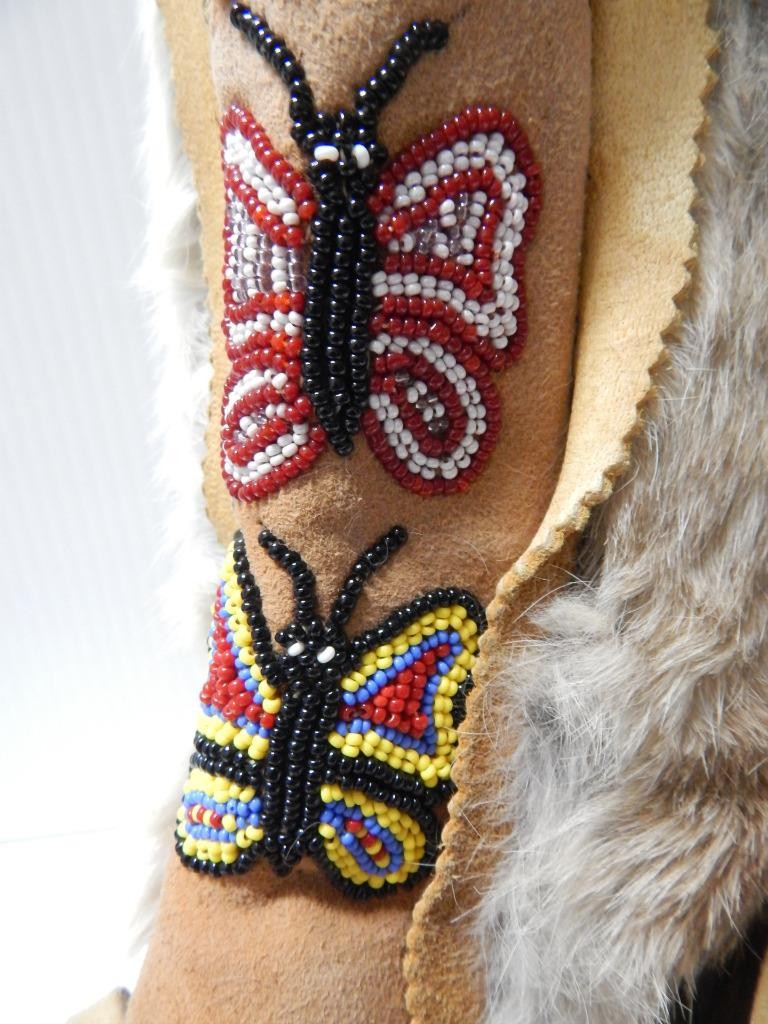 VINTAGE CANADIAN NORTHERN CREE INDIAN HI TOP BEADED BUTTERFLY MUKLUKS MOCCASINS