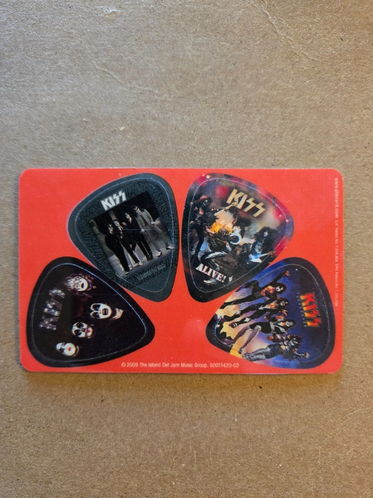 Kiss- Guitar Pick Collection 40 picks