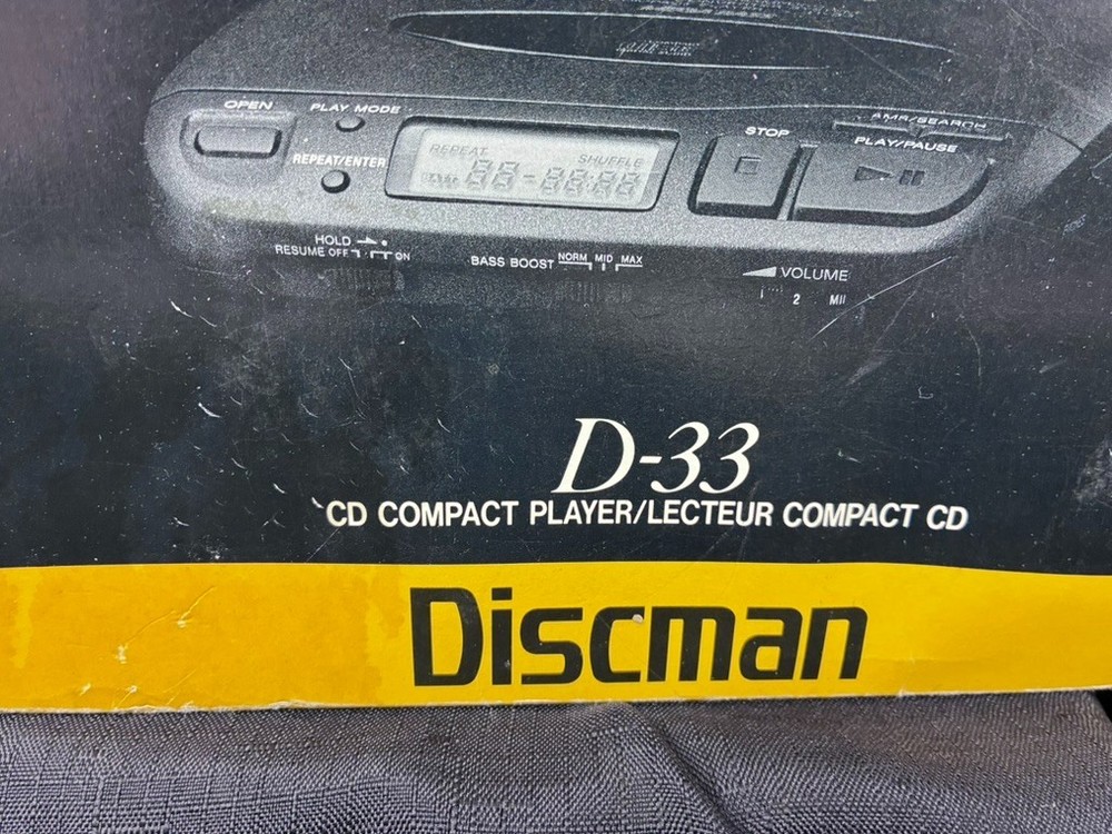 Sony Discman D-33 CD Compact Player
