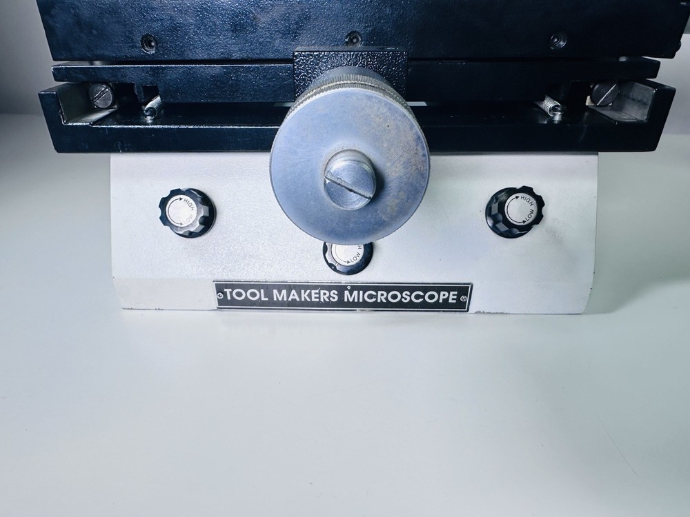 Mitutoyo TM-505 Toolmakers Microscope | 15X Eyepiece| Working |Stage Micrometers