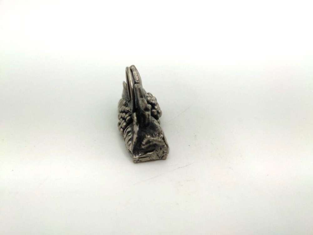 SELANDIA SILVERPLATED PLACE CARD HOLDERS - SET OF (4) - GRAPE & LEAF DESIGN 1983