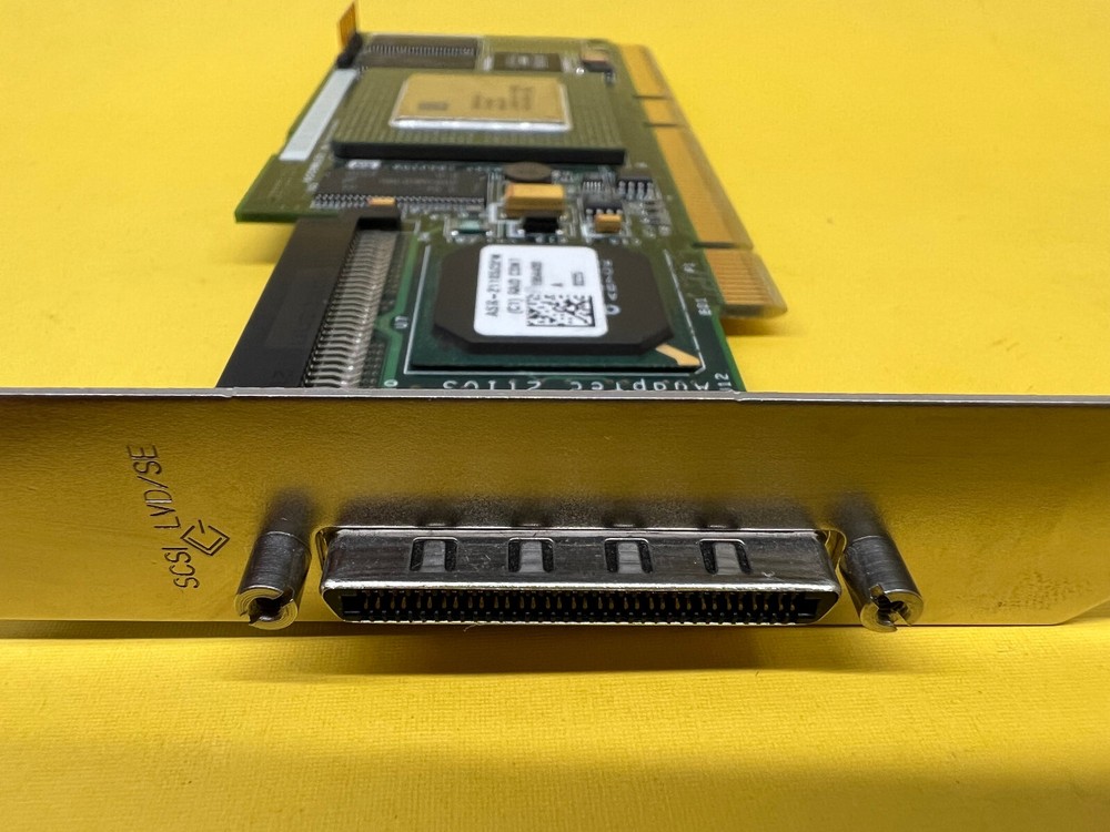 Adaptec 2110S SCSI RAID Controller includes Free Shipping