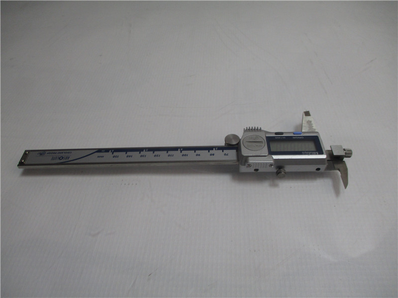 Mitutoyo NTD10 P6M Digital Caliper Precision Measuring Tool
