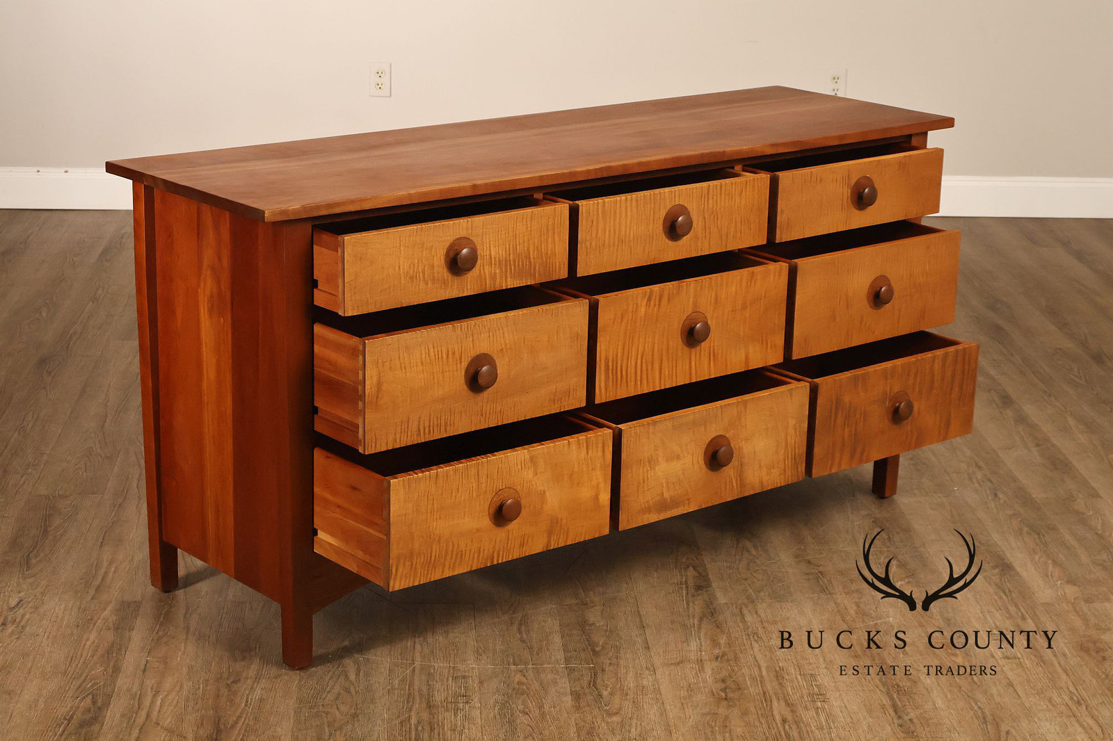 Stickley Harvey Ellis Collection Inlaid Nine Drawer Dresser