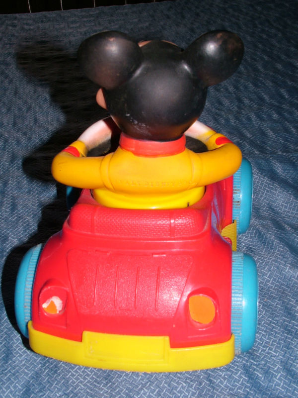VNTGE KOHNER 1973 WALT DISNEY MICKEY MOUSE CAR PULL TOY