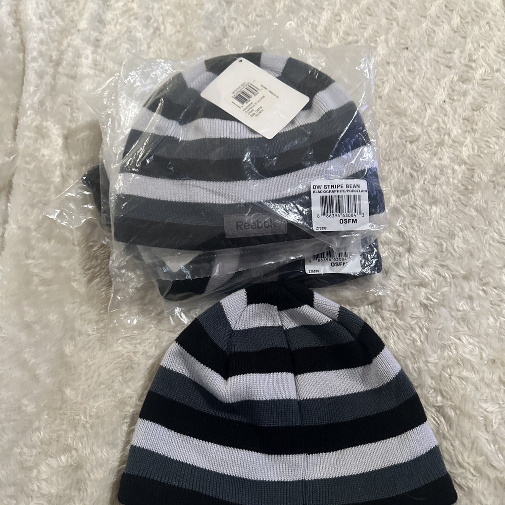 Reebok Beanie Shell Fleeced Lined Black Grey