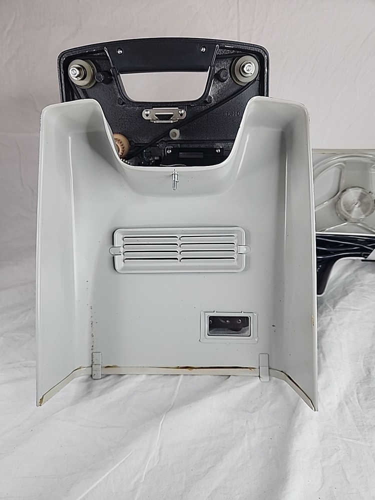 Elmo Fp-a 8mm Projector Vintage. Untested. Clean. K5