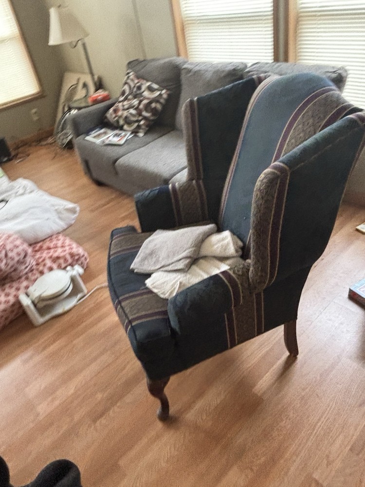 furniture used
