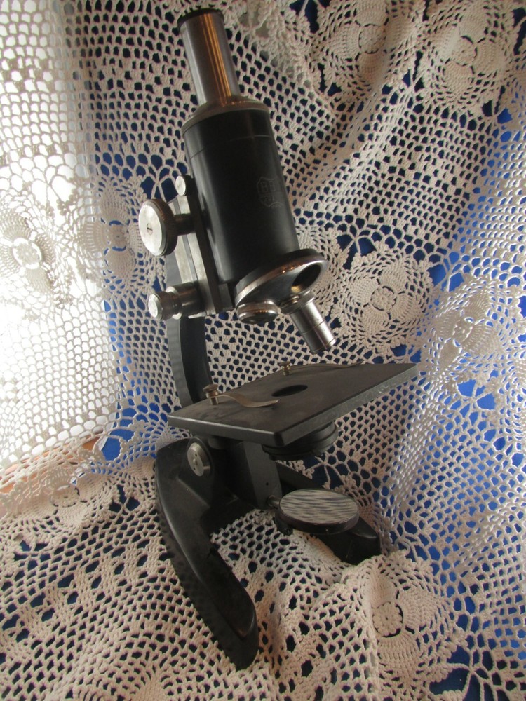 Ancient Microscope BBT Krauss 36cm