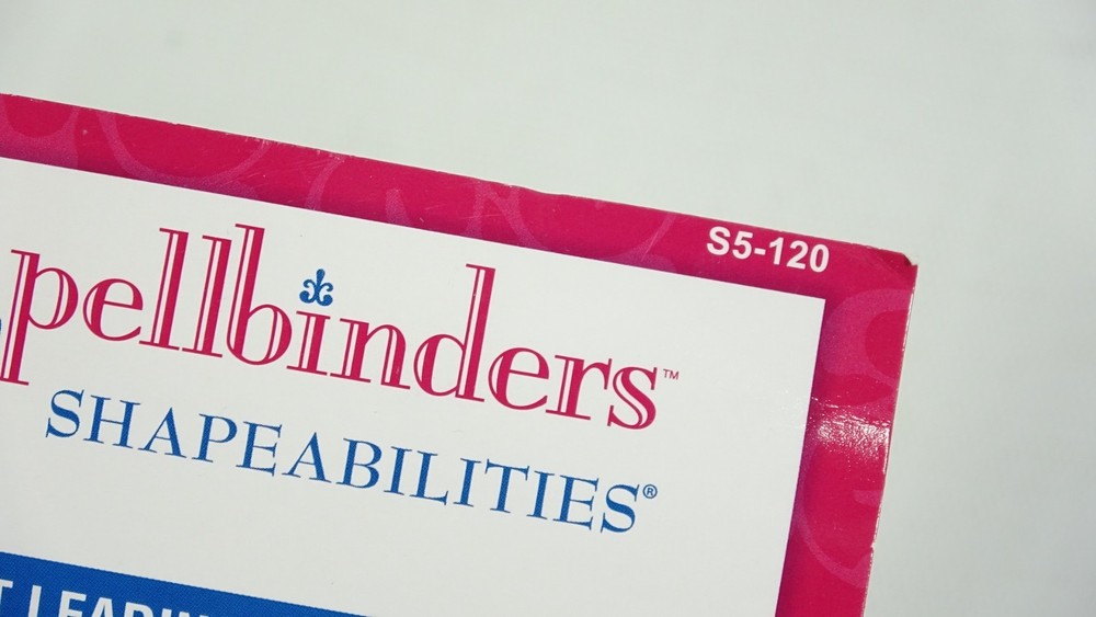 Spellbinders Shapeabilities Fall Foliage Craft Dies S5120