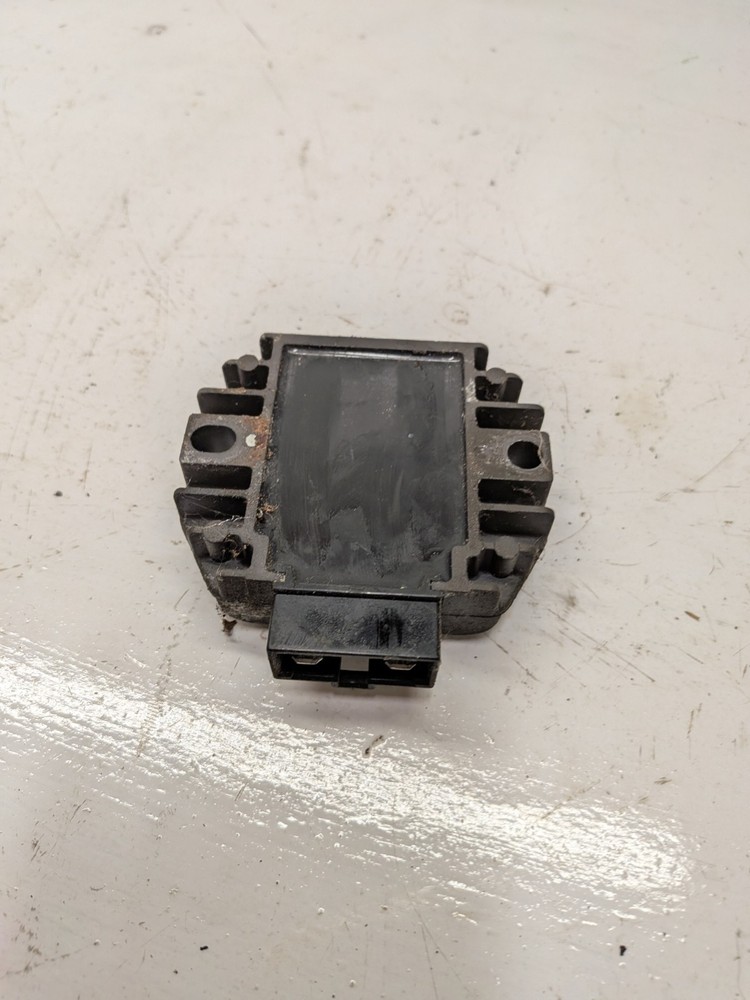 Piaggio Fly 125 Regulator Rectifier