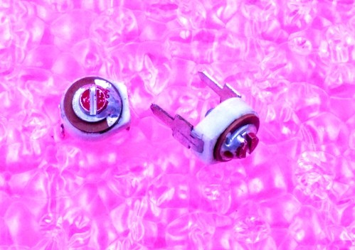 Variable Cap, 3.5-18pF Ceramic Capacitor Trimmer,