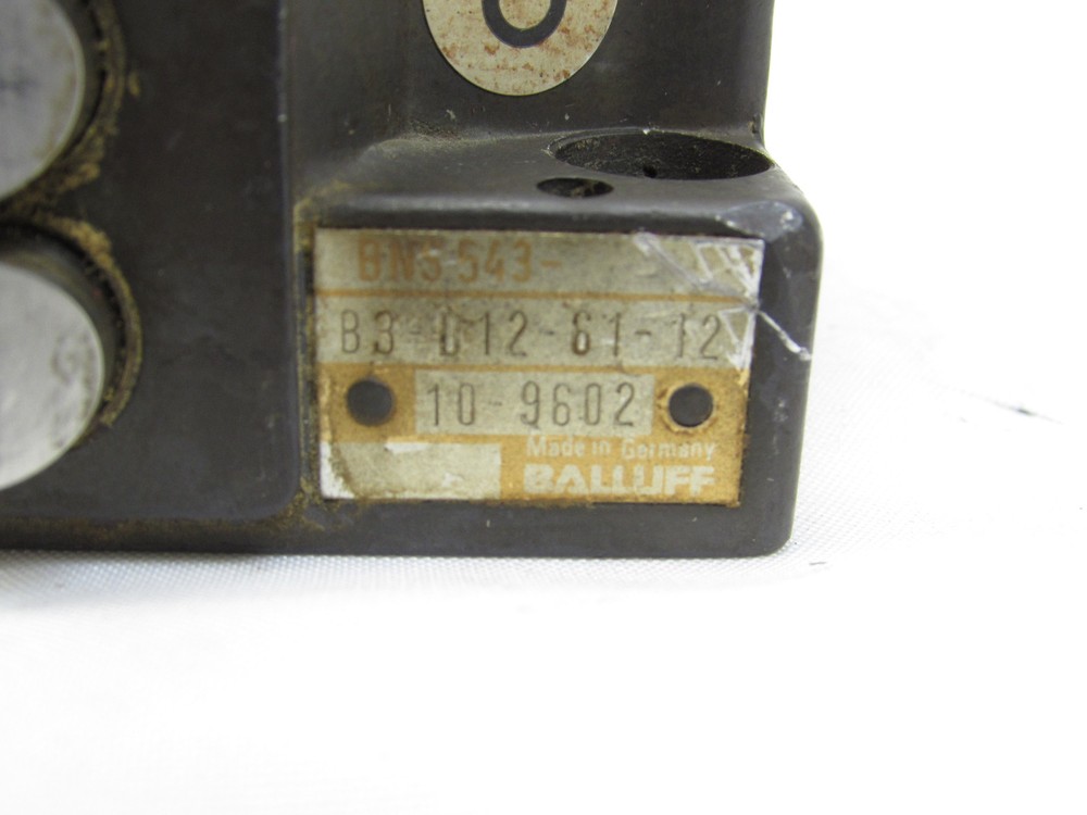 BALLUFF B3-D12-61-12 LIMIT SWITCH ***XLNT***
