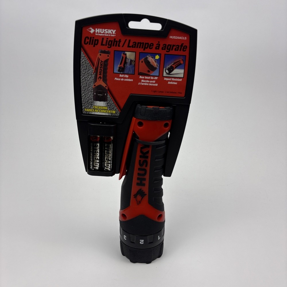 Husky Clip Light Flashlight HUS2AACLSN NEW Sealed w/ Clip Work Light (Read)