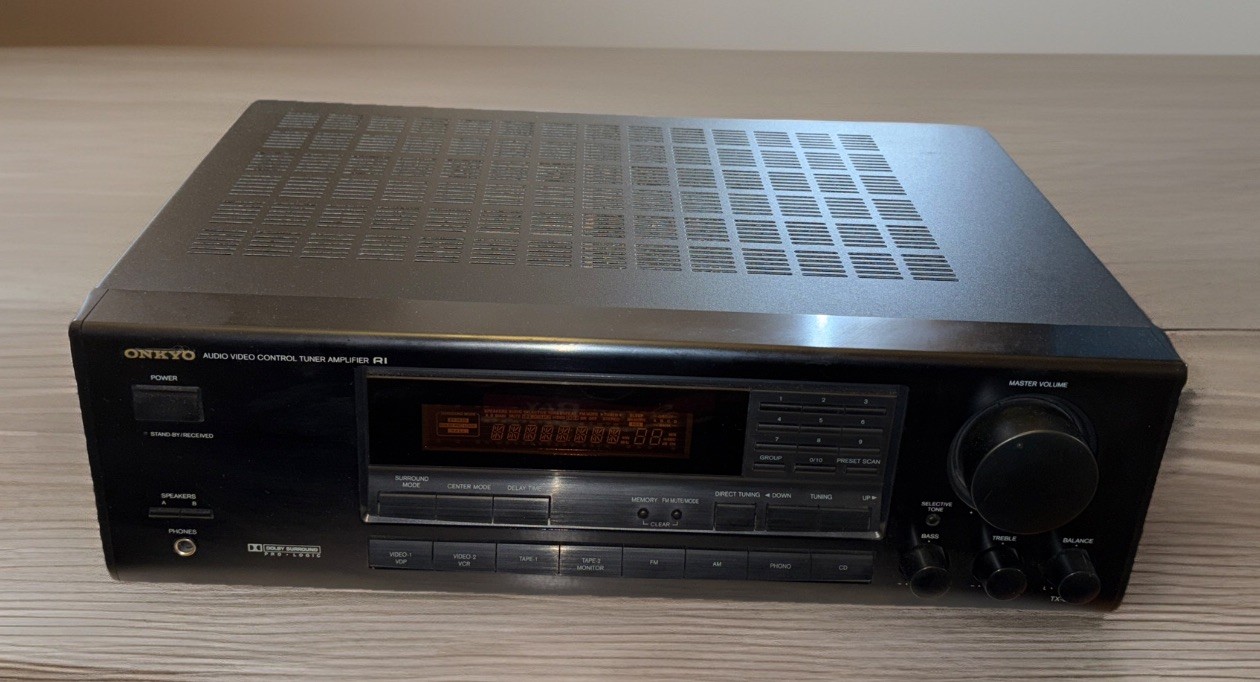 Vintage Onkyo TX-SV424 Receiver Surround Sound Audio Video Controller Amplifier