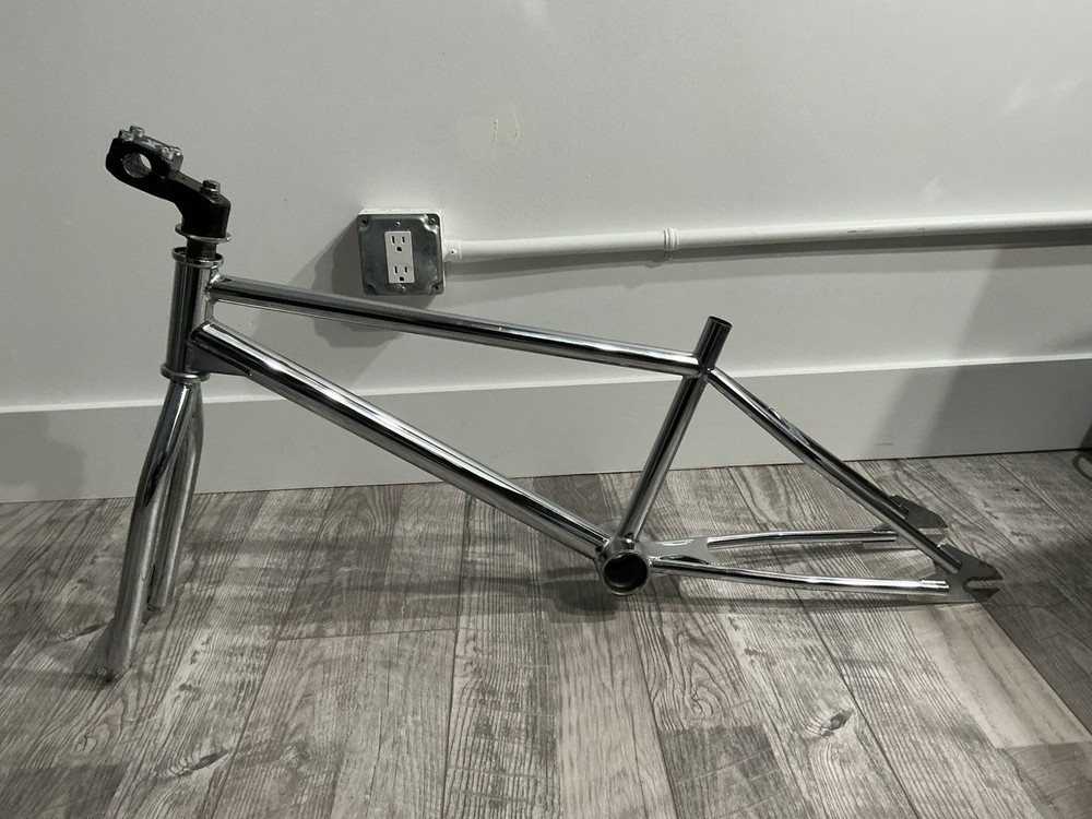 BOSS BMX USA 20’ FRAME OLD SCHOOL