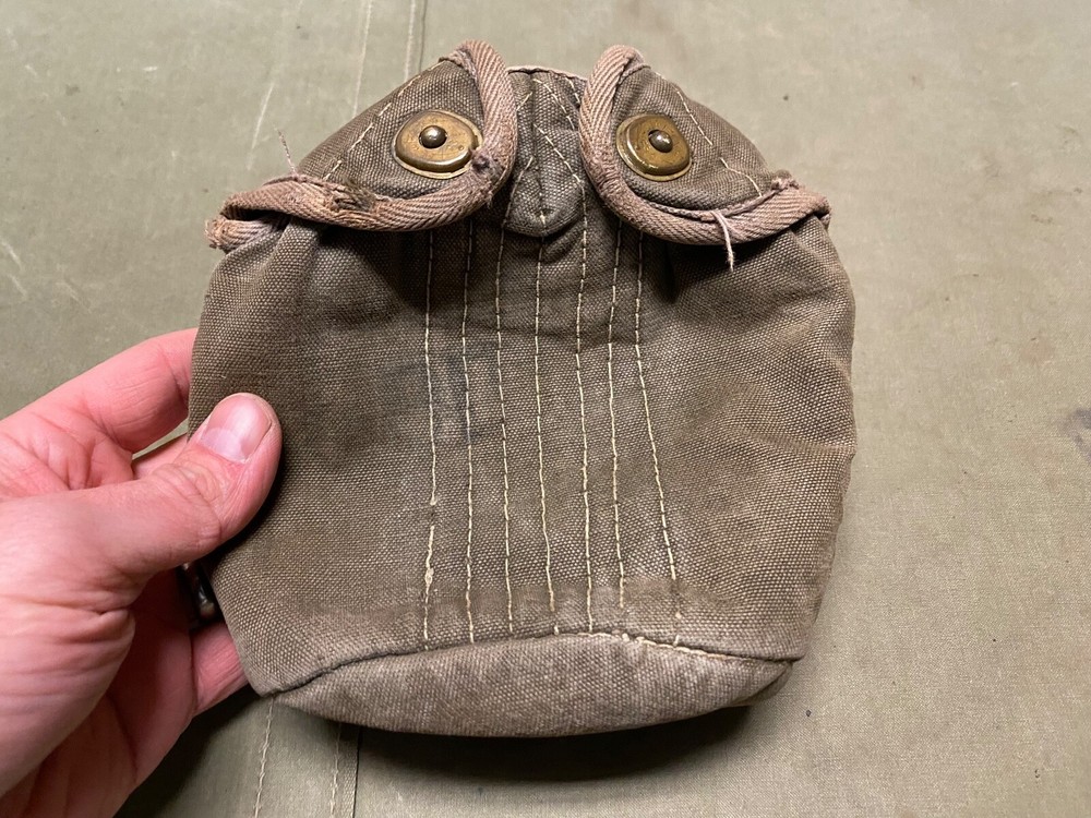 ORIGINAL WWII US ARMY INFANTRY M1942 CANTEEN COVER-TRANSITIONAL