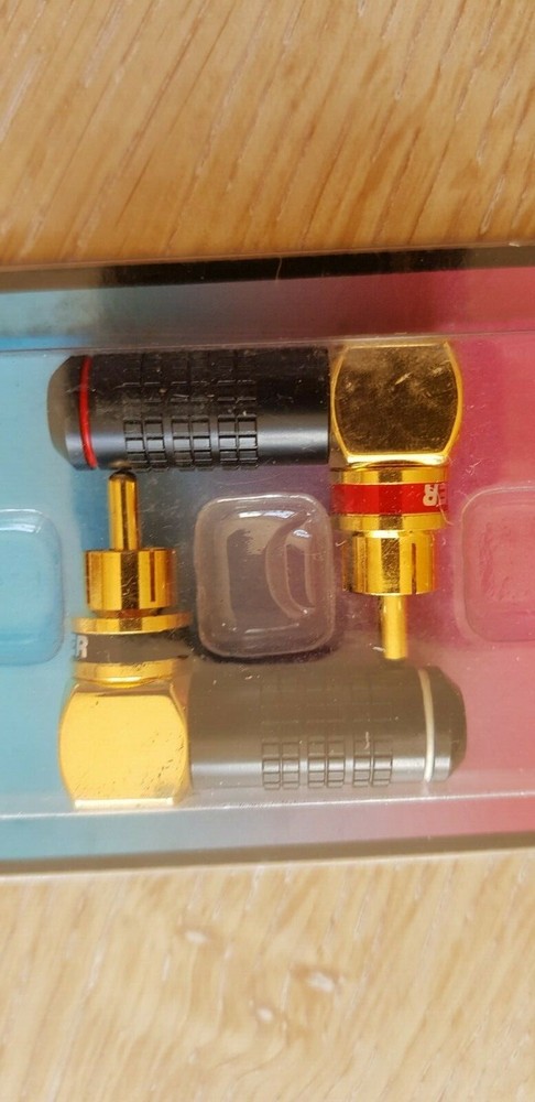 Stinger SQRCAR RCA Right Angle Adaptor