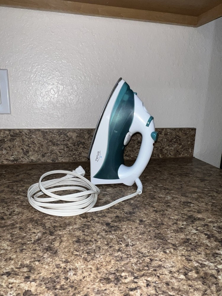 Rival Iron Adjustable Heat