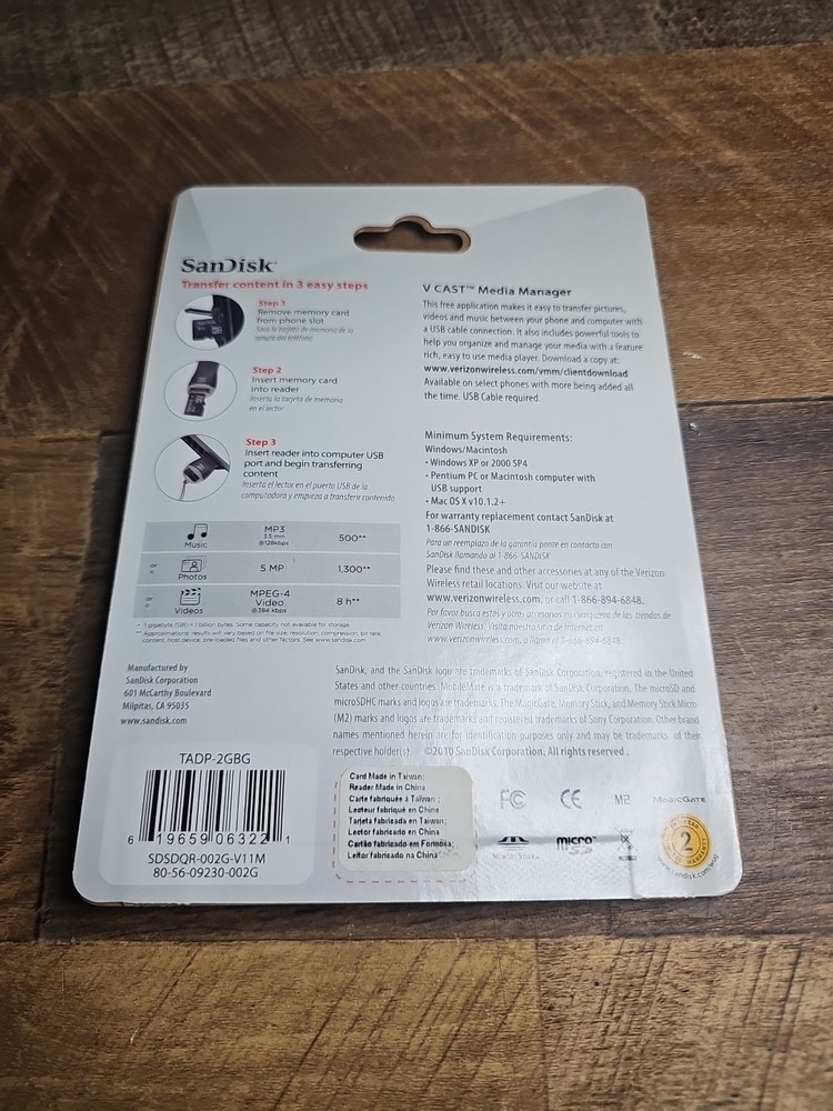 Verizon SanDisk 2GB Memory Card & MobileMate Micro Memory Card Reader