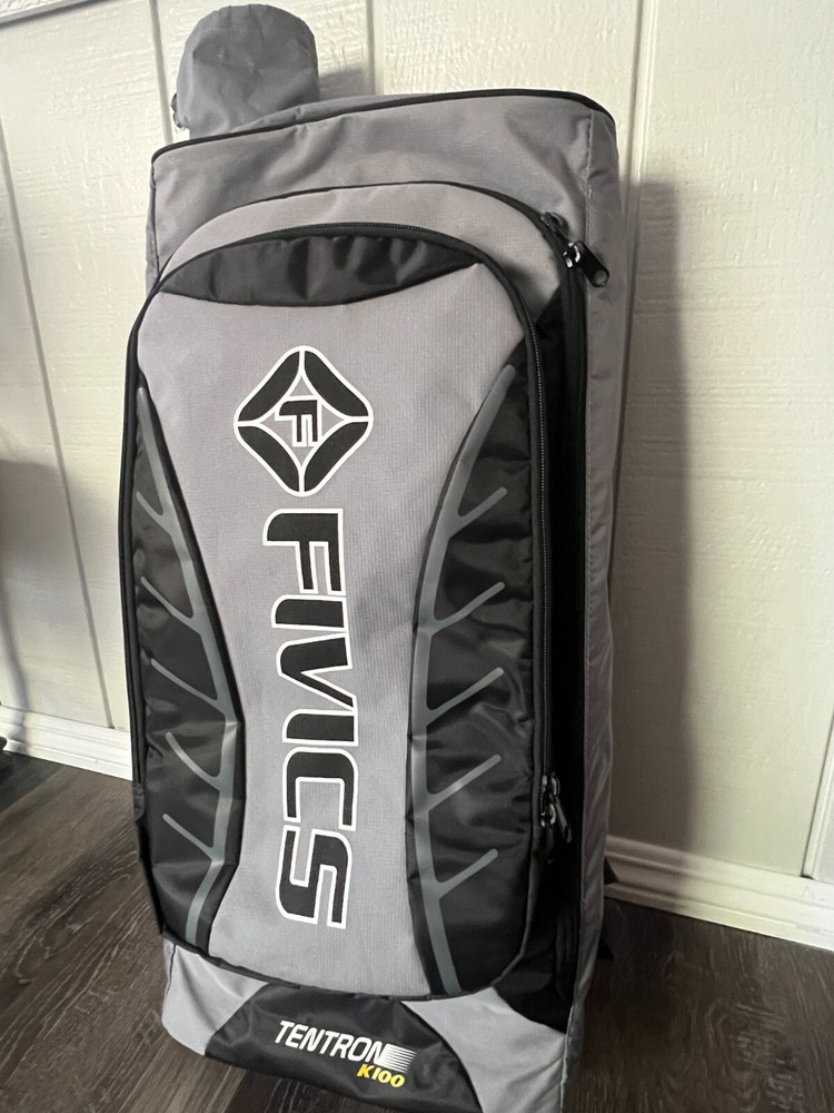 Krossen Bow- Blue Riser & Black Limbs Includes Sight and Stabilizer w/ Backpack