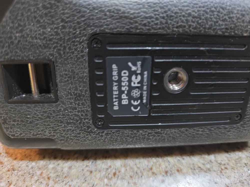 quality Battery Grip BP-550D for Canon EOS 550D
