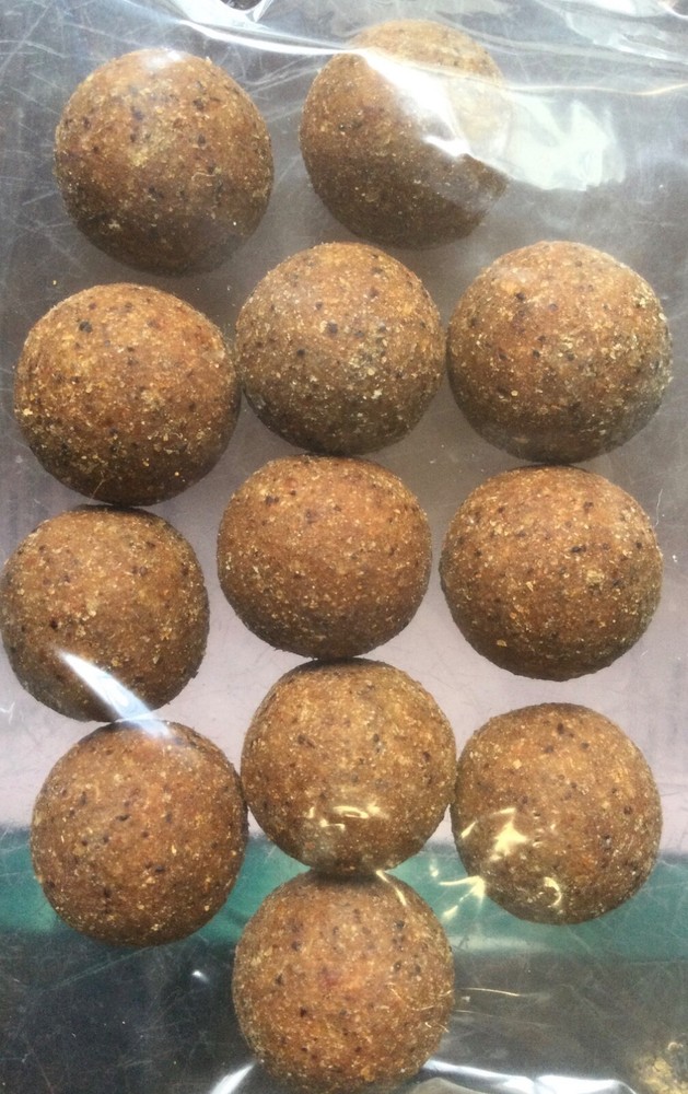 STICKY BAITS MANILLA ACTIVE 16mm POP UPS - QTY 12