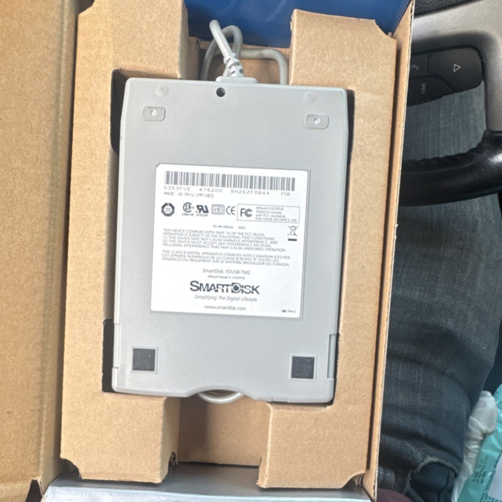 SmartDisk FDUSB-TM2 Titanium USB 3.5" Floppy Drive Gray PC Mac USB-Powered