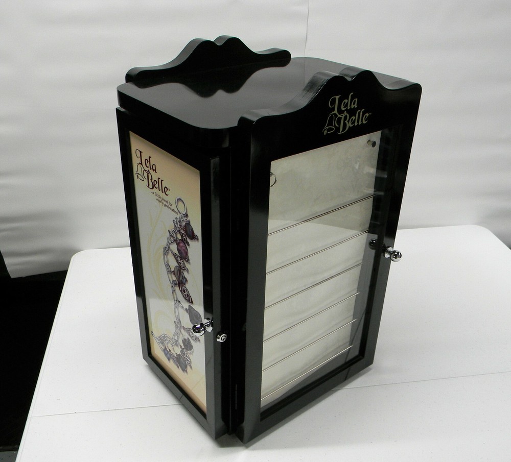 Lela Belle Custom Retail Display