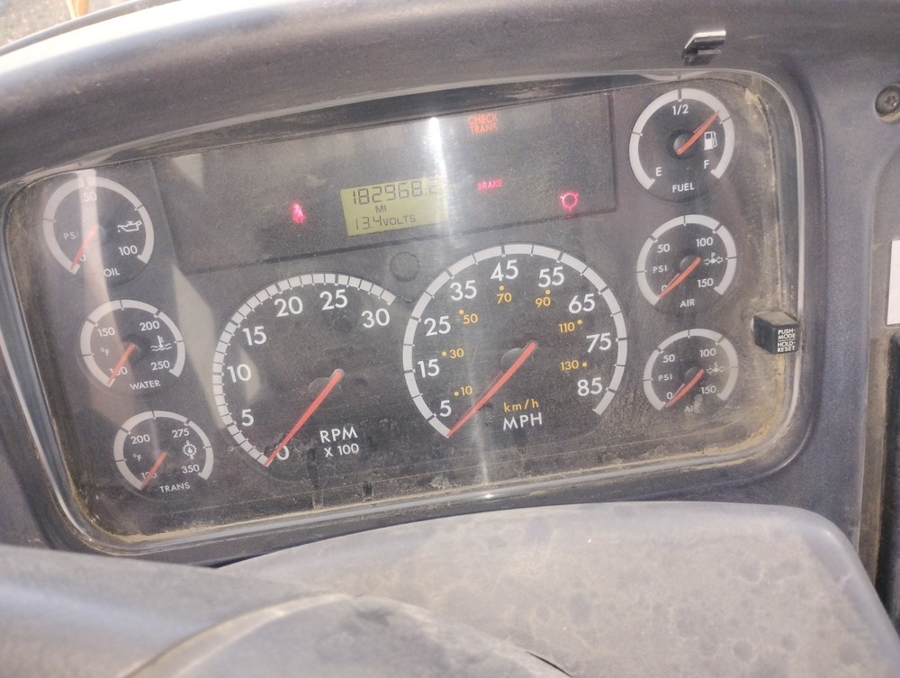 2002-2011 Freightliner M2 106 Speedometer Instrument Cluster - Used